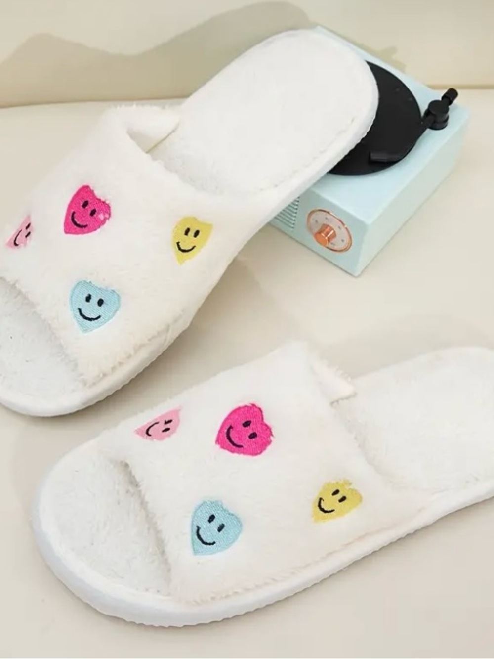 White Multicolor Smiley Heart  Slippers - Picture 2 of 2